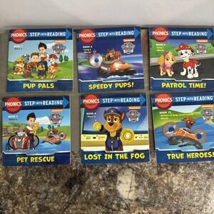 PAW Patrol Step Into Reading Phonics Random House 2015/6 Books: # 1,2,4,8,9,12